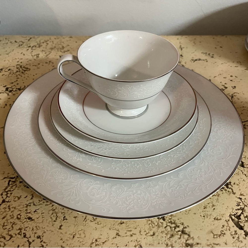 Sango Fresco 3540 dinner set